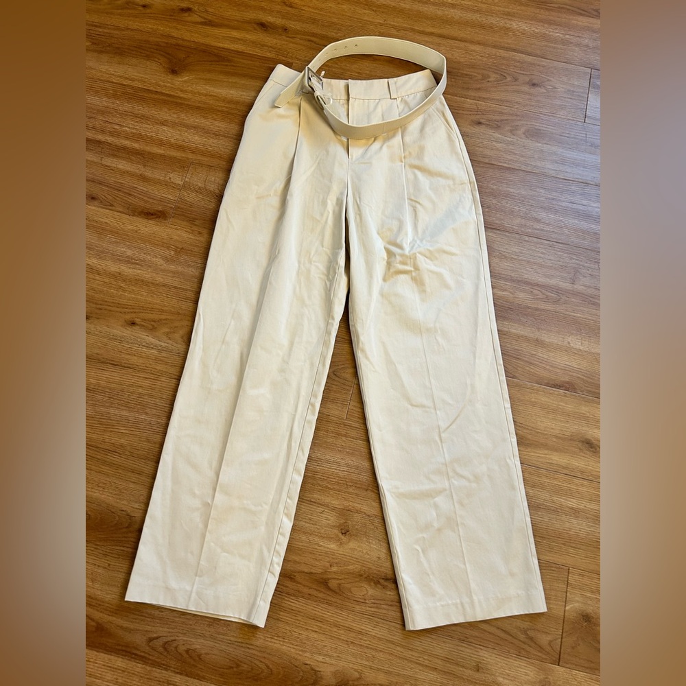 Pure and Simple Brand NWT Cream Women's Trousers With Belt